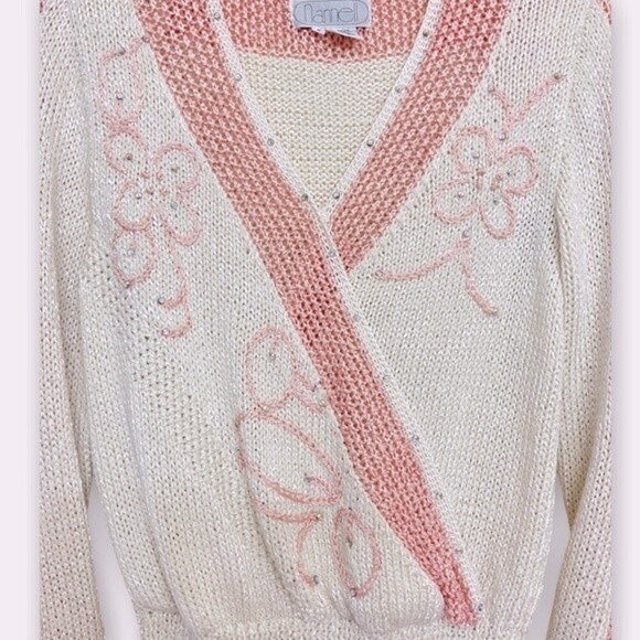 Nannell Vintage Embroidered Flowers Rhinestone Knit Sweater Womens Size Small - Picture 3 of 10
